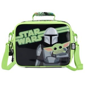 Disney brand Stars Wars The Mandalorian baby Yoda lunch bag